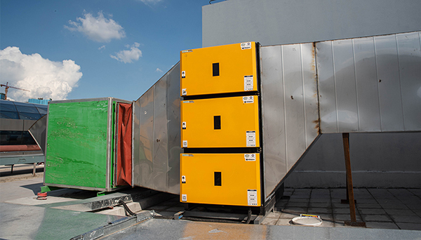 上海環(huán)保設(shè)備油煙凈化器,工業(yè)油煙凈化器設(shè)備